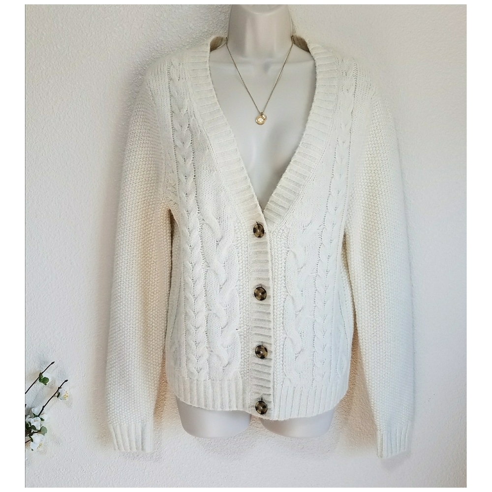 GAP Wool Blend Cable Knit Cardigan